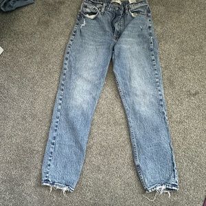 A&F the mom high rise size 27